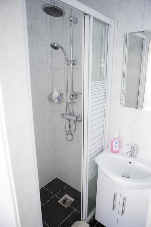 Finna Hotel Holmavik Pokoj fotografie